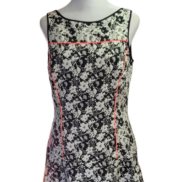 BANANA REPUBLIC Fit Flare Floral Dress 6 Black White Neon Pink Balletcore Party - Picture 2 of 6